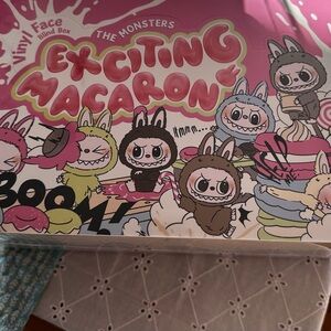 Labubu Exciting Macaron  - Sesame Bean